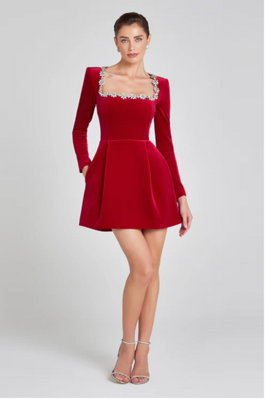 Unleash Your Confidence and Dazzle Every Room